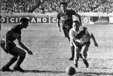 1960:  Boca empató con River Plate 1 a 1 