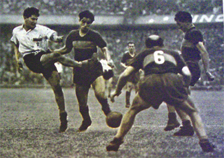 Boca Juniors 3 - Huracán 0 - Campeonato 1951 